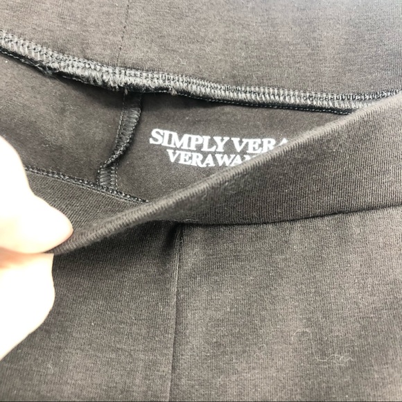 Simply Vera Vera Wang Medium Brown Luxe Cotton Capri Shape Retention Leggings - Picture 4 of 5